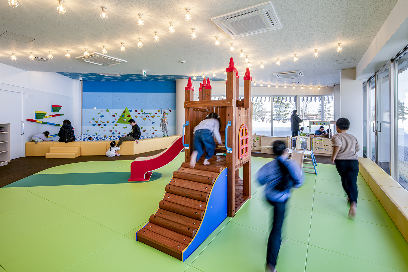 Higashikawa Town Community Plaza “Sorairo”