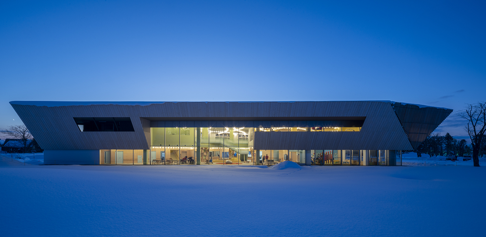 Higashikawa Town Community Plaza “Sorairo”